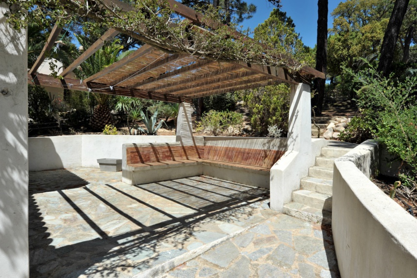 DOMAINE PRIVÉ DE CALA ROSSA, à 100m. à pied de la plage: Villa T-5 TRÉS BELLE VUE MER ET PISCINABLE. DOMAINE PRIVÉ DE CALA ROSSA, à 100m. à pied de la plage: Villa T-5 TRÉS BELLE VUE MER ET PISCINABLE.