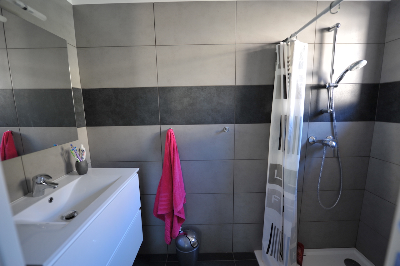 Entre Ste Lucie de Porto-Vecchio et Fautéa: VILLA T-5 VUE MER avec PISCINE. Entre Ste Lucie de Porto-Vecchio et Fautéa: VILLA T-5 VUE MER avec PISCINE.