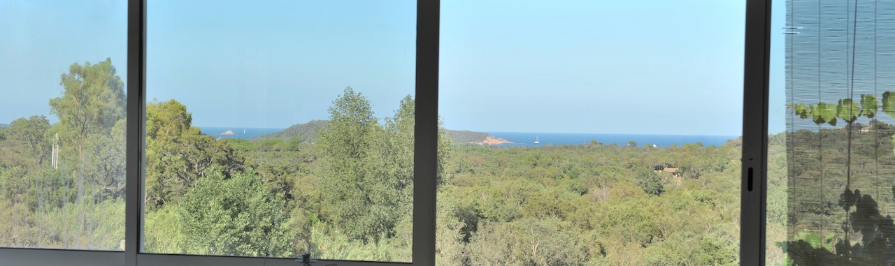 Entre St Cyprien et Pinarello, Villa T-5 VUE MER avec PISCINE et POOL-HOUSE. Entre St Cyprien et Pinarello, Villa T-5 VUE MER avec PISCINE et POOL-HOUSE.