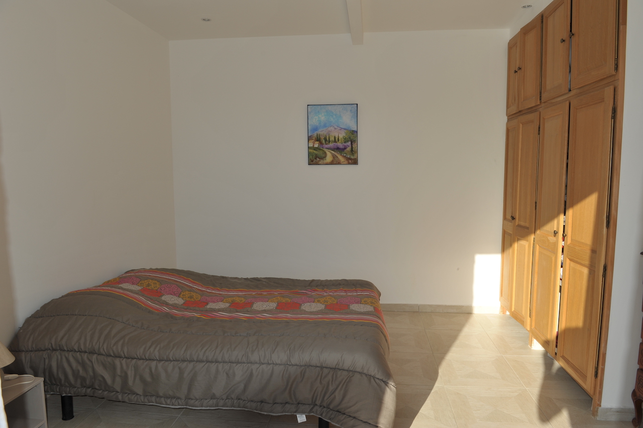 Aghione (secteur Ghisonaccia/Aléria): MAISON EN PIERRE T-5 avec PISCINE dans PROPRIÉTÉ DE 4 HECTARES. Aghione (secteur Ghisonaccia/Aléria): MAISON EN PIERRE T-5 avec PISCINE dans PROPRIÉTÉ DE 4 HECTARES.