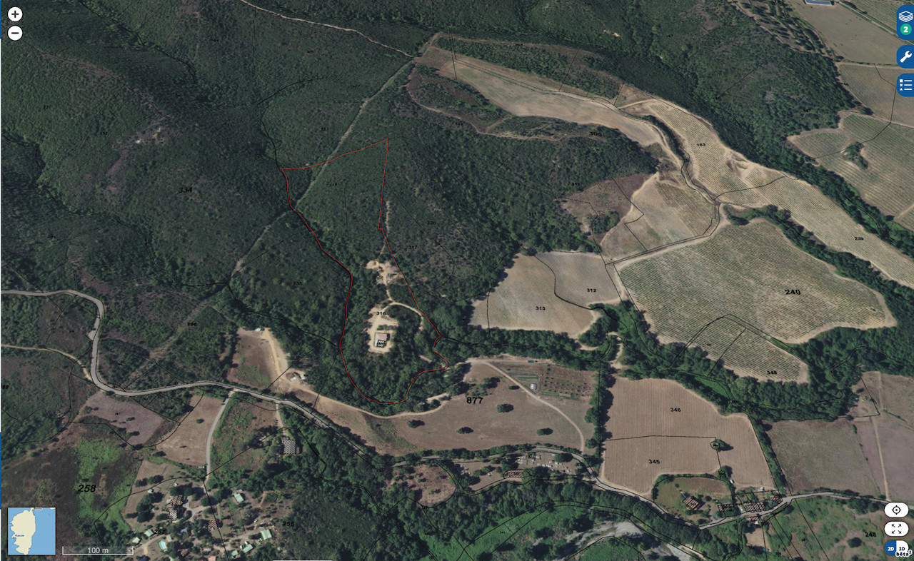 Aghione (secteur Ghisonaccia/Aléria): MAISON EN PIERRE T-5 avec PISCINE dans PROPRIÉTÉ DE 4 HECTARES. Aghione (secteur Ghisonaccia/Aléria): MAISON EN PIERRE T-5 avec PISCINE dans PROPRIÉTÉ DE 4 HECTARES.