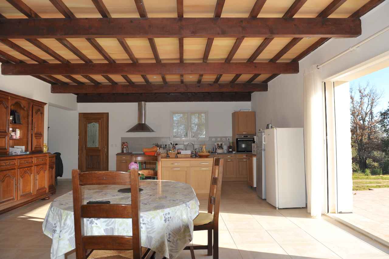 Aghione (secteur Ghisonaccia/Aléria): MAISON EN PIERRE T-5 avec PISCINE dans PROPRIÉTÉ DE 4 HECTARES. Aghione (secteur Ghisonaccia/Aléria): MAISON EN PIERRE T-5 avec PISCINE dans PROPRIÉTÉ DE 4 HECTARES.