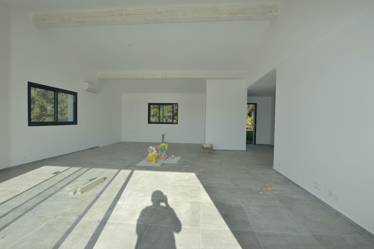 Ste Lucie de porto-Vecchio, à moins de 2 min. de la plage de Fautéa: VILLA T-4 NEUVE de plain-pied et PISCINABLE. Ste Lucie de porto-Vecchio, à moins de 2 min. de la plage de Fautéa: VILLA T-4 NEUVE de plain-pied et PISCINABLE.