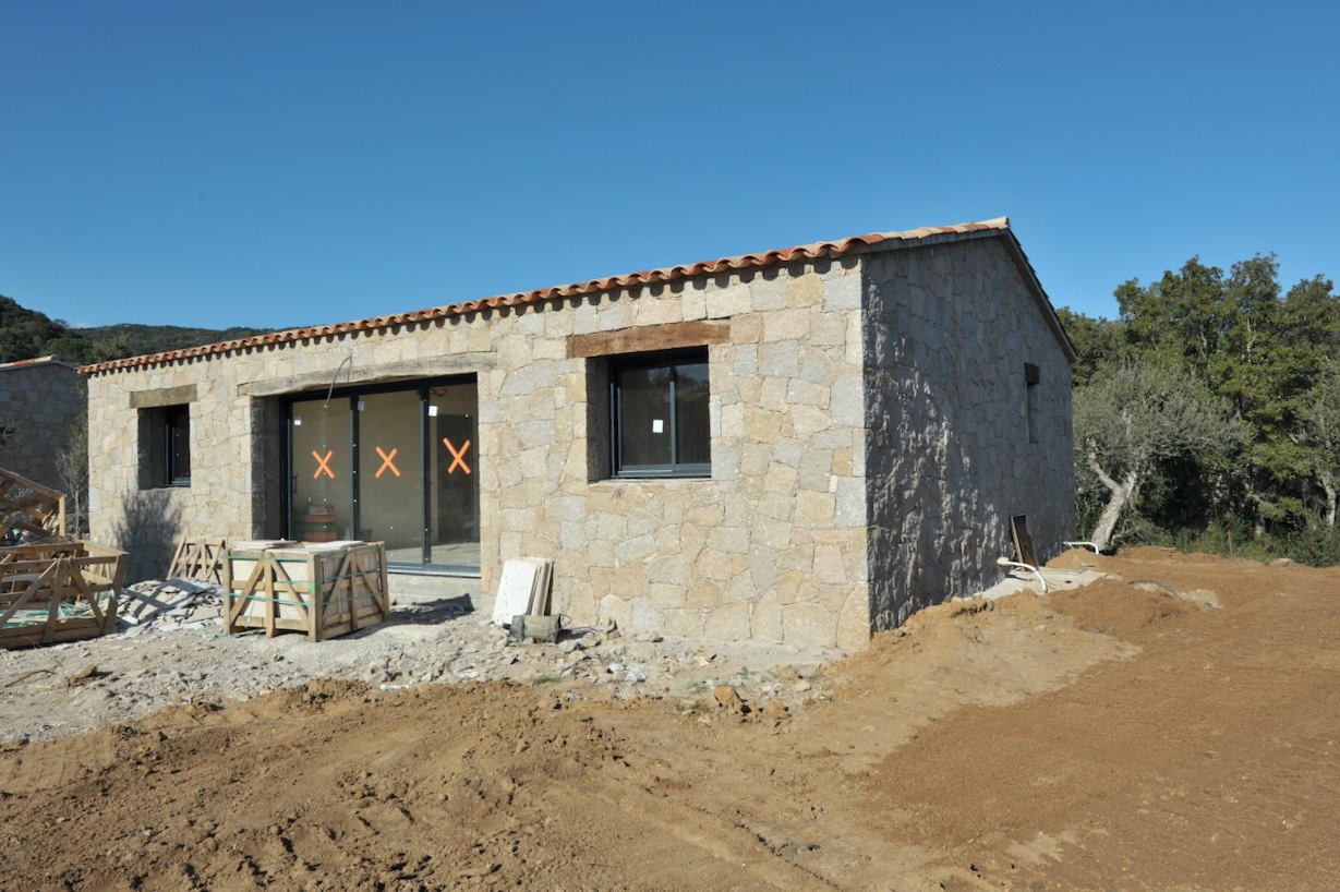 Idéalement placée entre St Cyprien et Pinarello, BERGERIE T-3 NEUVE avec PISCINE et CUISINE d'ÉTÉ (livraison 2ème semestre 2023). Idéalement placée entre St Cyprien et Pinarello, BERGERIE T-3 NEUVE avec PISCINE et CUISINE d'ÉTÉ (livraison 2ème semestre 2023).