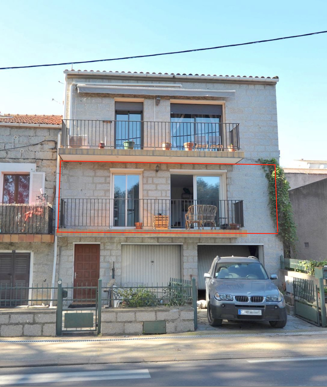 Trinité de Porto-Vecchio: BEL APPARTEMENT T-3 lumineux en PARFAIT ÉTAT. Trinité de Porto-Vecchio: BEL APPARTEMENT T-3 lumineux en PARFAIT ÉTAT.