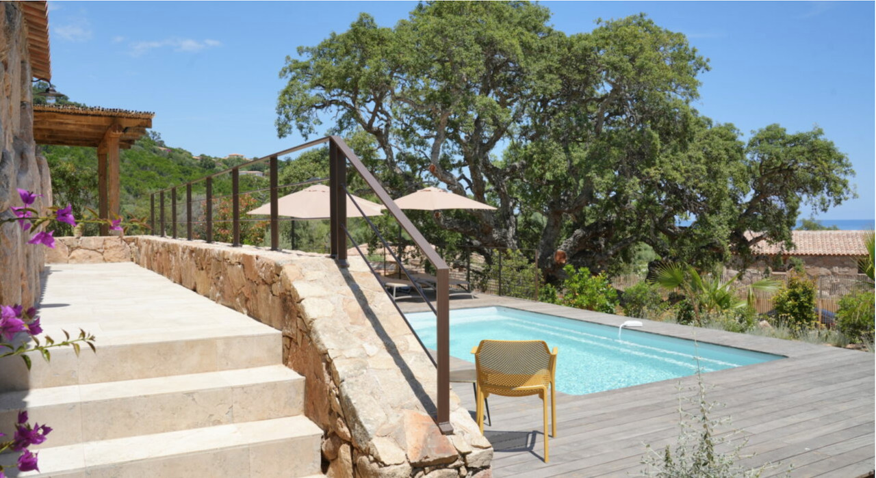 FAUTÉA: Dans résidence sécurisée, BERGERIE MEUBLÉE et ÉQUIPÉE VUE MER avec PISCINE CHAUFFÉE ET CUISINE D'ÉTÉ, ACCÉS PRIVATIF ET SÉCURISÉ À LA PLAGE. FAUTÉA: Dans résidence sécurisée, BERGERIE MEUBLÉE et ÉQUIPÉE VUE MER avec PISCINE CHAUFFÉE ET CUISINE D'ÉTÉ, ACCÉS PRIVATIF ET SÉCURISÉ À LA PLAGE.