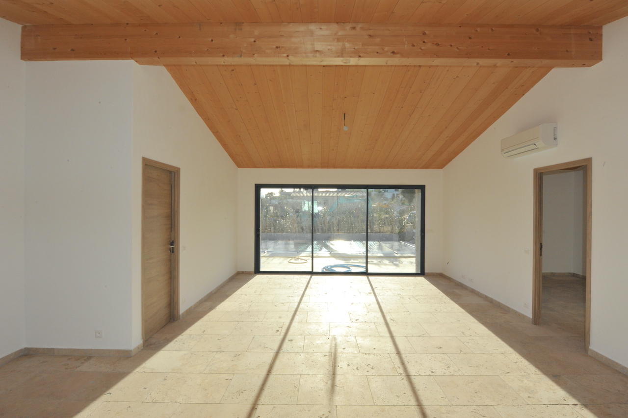 Idéalement placée entre St Cyprien et Pinarello, BERGERIE T-3 NEUVE avec PISCINE et CUISINE d'ÉTÉ sur terrain paysagé (POSSIBILITÉ T-4: ANNEXE CHAMBRE SUPPLÉMENTAIRE). Idéalement placée entre St Cyprien et Pinarello, BERGERIE T-3 NEUVE avec PISCINE et CUISINE d'ÉTÉ sur terrain paysagé (POSSIBILITÉ T-4: ANNEXE CHAMBRE SUPPLÉMENTAIRE).
