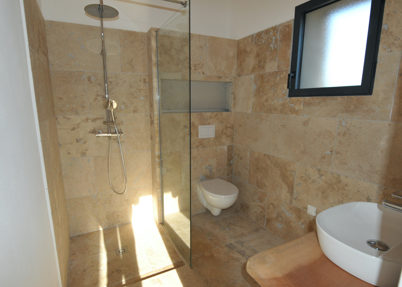 Idéalement placée entre St Cyprien et Pinarello, BERGERIE T-3 NEUVE avec PISCINE et CUISINE d'ÉTÉ sur terrain paysagé (POSSIBILITÉ T-4: ANNEXE CHAMBRE SUPPLÉMENTAIRE). Idéalement placée entre St Cyprien et Pinarello, BERGERIE T-3 NEUVE avec PISCINE et CUISINE d'ÉTÉ sur terrain paysagé (POSSIBILITÉ T-4: ANNEXE CHAMBRE SUPPLÉMENTAIRE).