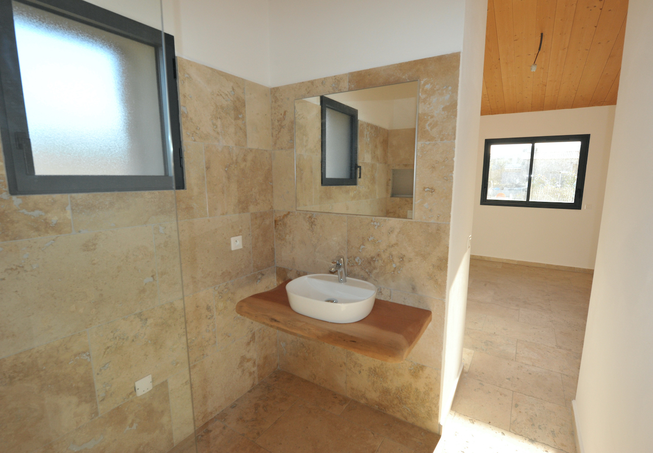 Idéalement placée entre St Cyprien et Pinarello, BERGERIE T-3 NEUVE avec PISCINE et CUISINE d'ÉTÉ sur terrain paysagé (POSSIBILITÉ T-4: ANNEXE CHAMBRE SUPPLÉMENTAIRE). Idéalement placée entre St Cyprien et Pinarello, BERGERIE T-3 NEUVE avec PISCINE et CUISINE d'ÉTÉ sur terrain paysagé (POSSIBILITÉ T-4: ANNEXE CHAMBRE SUPPLÉMENTAIRE).