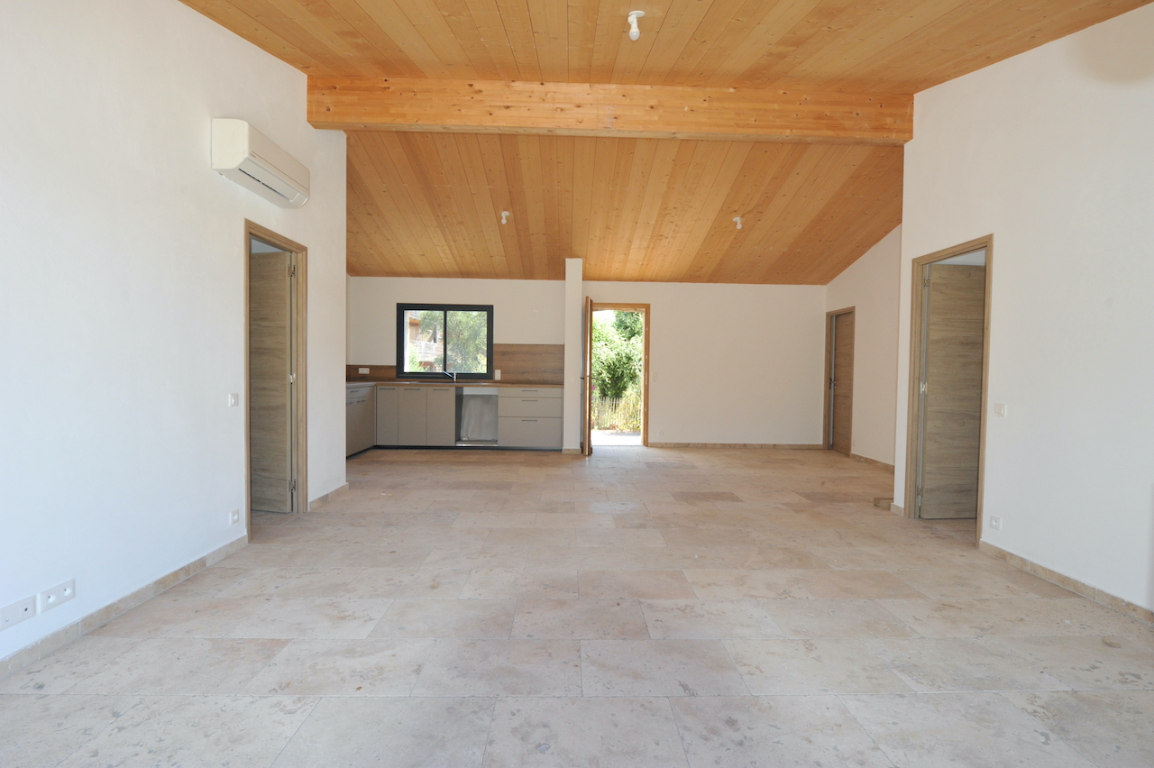 Idéalement placée entre St Cyprien et Pinarello, BERGERIE T-3 NEUVE avec PISCINE et CUISINE d'ÉTÉ sur terrain paysagé (POSSIBILITÉ T-4: ANNEXE CHAMBRE SUPPLÉMENTAIRE). Idéalement placée entre St Cyprien et Pinarello, BERGERIE T-3 NEUVE avec PISCINE et CUISINE d'ÉTÉ sur terrain paysagé (POSSIBILITÉ T-4: ANNEXE CHAMBRE SUPPLÉMENTAIRE).