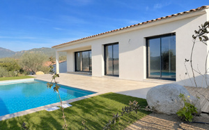 Fautéa — Villa T4 neuve, piscine 8 × 4 et garage